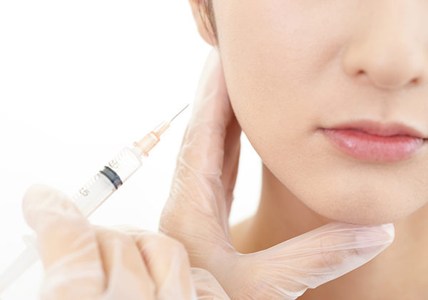 Injection de Botox dans la mâchoire à Paris | Dr Marsili